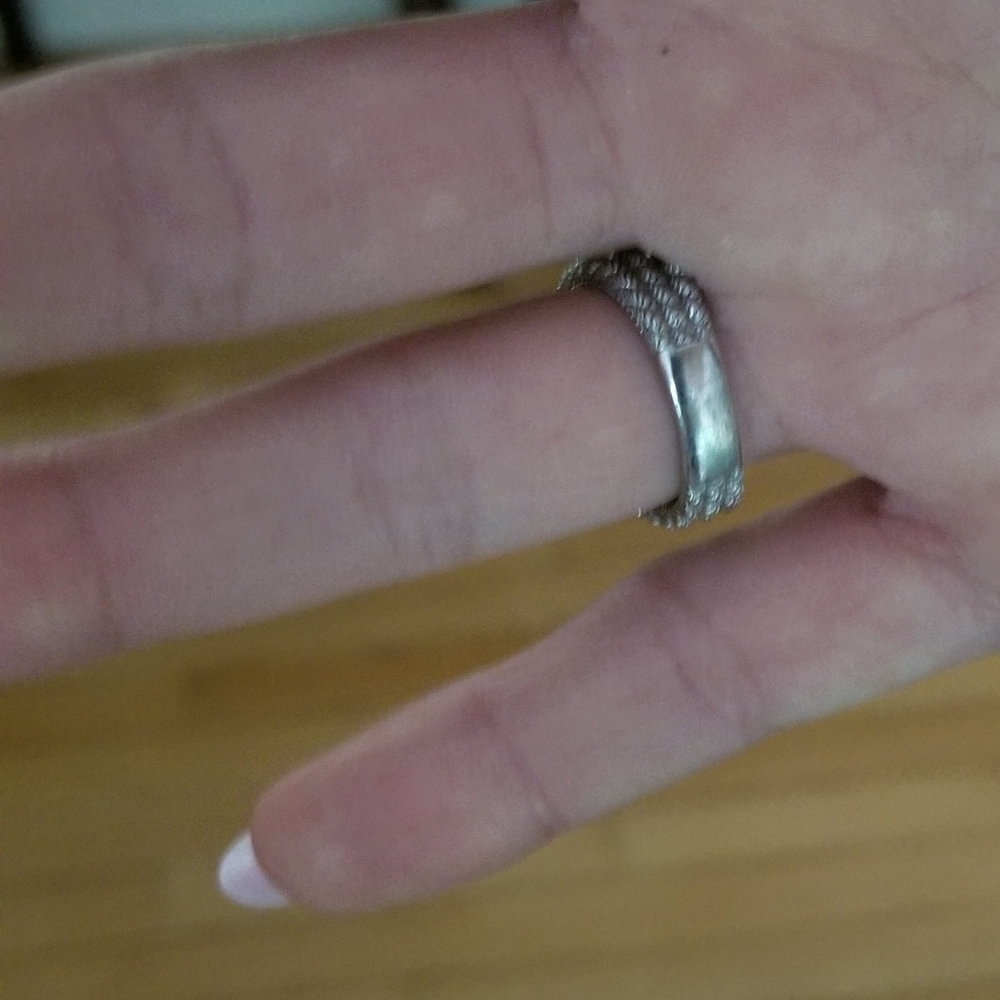 Judith Ripka sterling silver ring - Picture 8 of 8